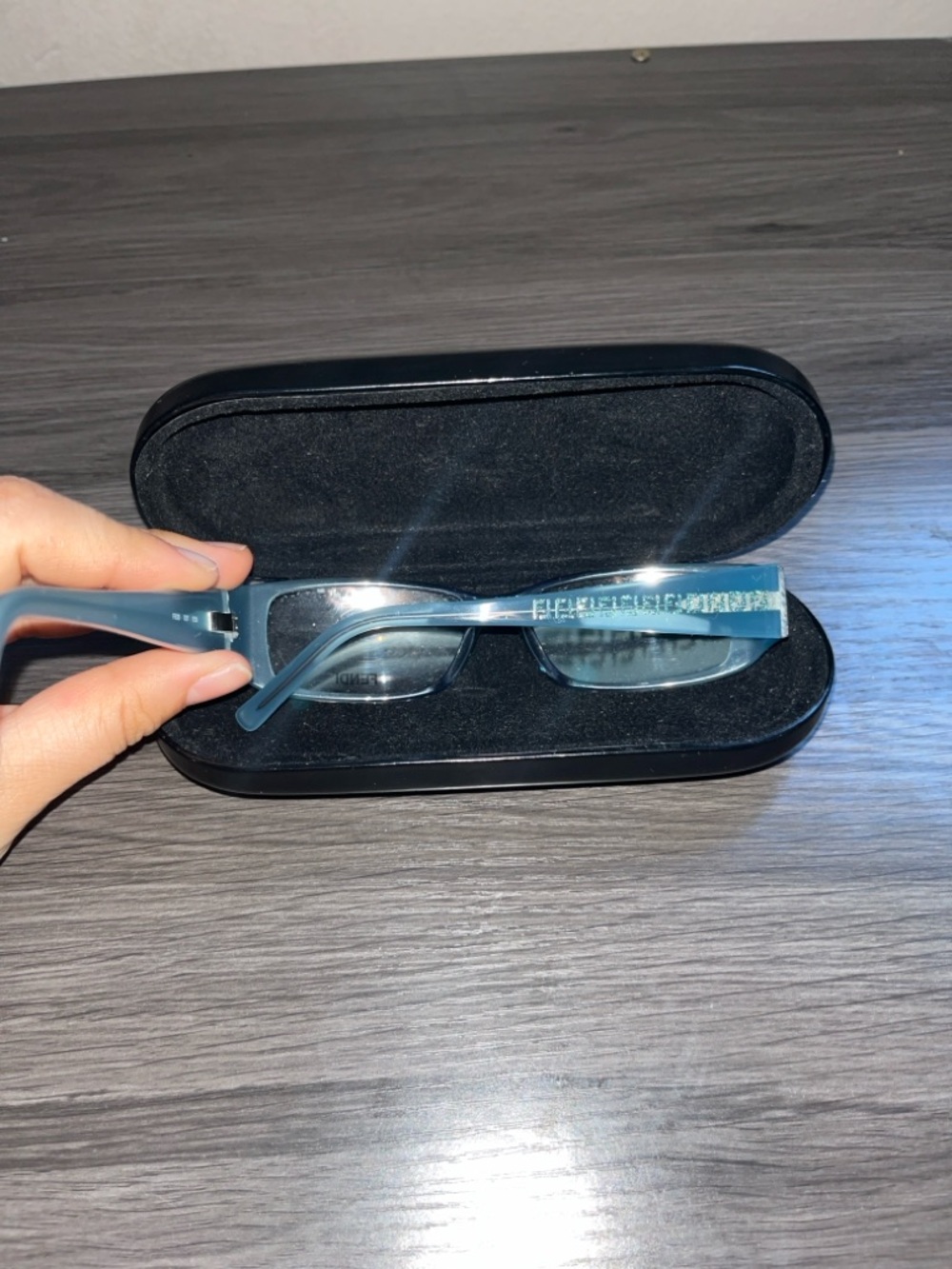 EUC Fendi Rectangular Women Blue with Glitter frame + case - Picture 5 of 10